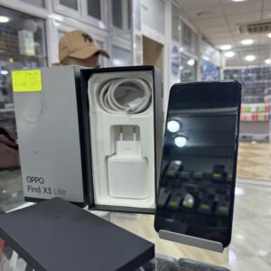 Oppo Find X3 Lite